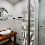 Kisleshegy Vendeghaz قرية بالاتونودفاري