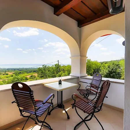 Kisleshegy Vendeghaz