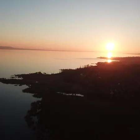 וילה Kisleshegy Vendeghaz *