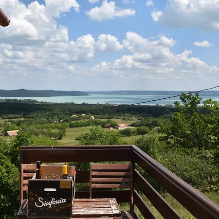 Kisleshegy Vendeghaz *