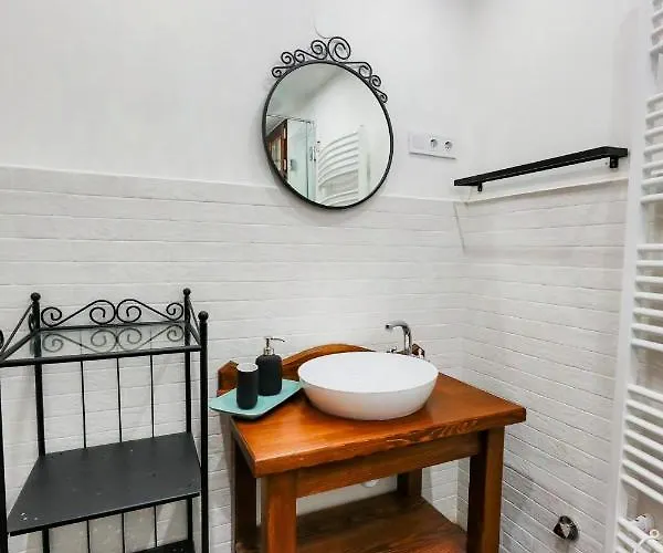 Kisleshegy Vendeghaz *