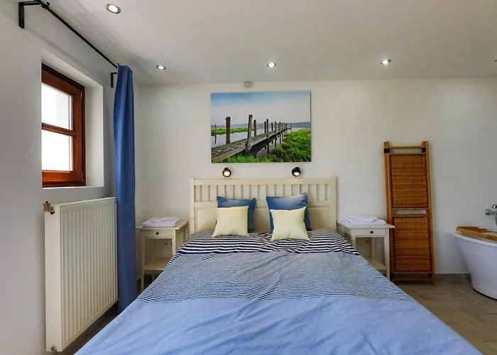 Kisleshegy Vendeghaz * Балатонудвари